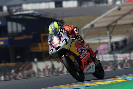 Beñat Fernandez on his way to pole in Le Mans 2026
