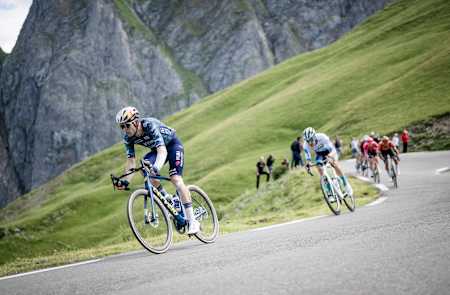 Wout Van Aert coming over the Col du Tourmalet on Stage 14 of the 111th Tour de France on July 13, 2024.