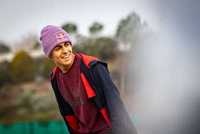 Lindblad balansirao utrke i učenje, ali je sada u punom F1 modu