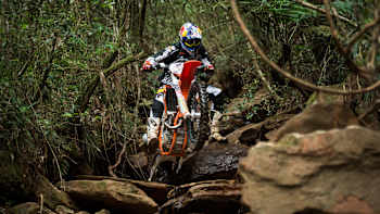 Jonny Walker s'entraîne au Brésil