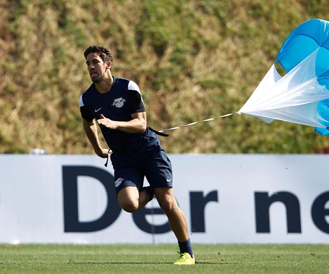 Football Training Tips How To Improve Your Fitness