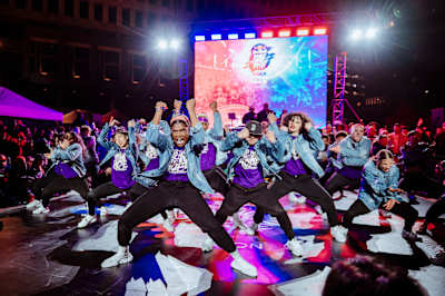 Hip Hop for Hope actúa en Red Bull Dance Your Style en Boston, Massachusetts, EE.UU. el 28 de abril de 2023