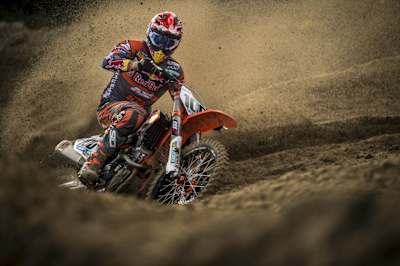 Tommy Searle tearing up the sands of Rome, January 15, 2015.