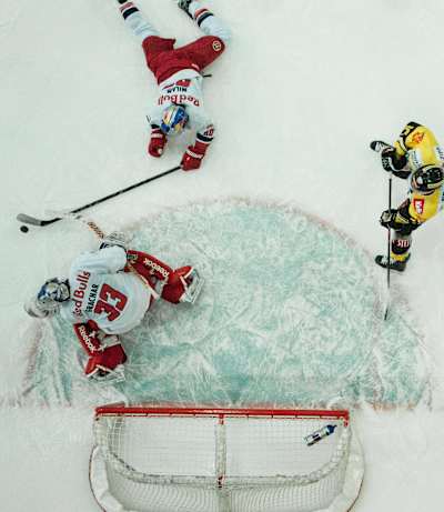 EC Red Bull Salzburg vs EV Vienna Capitals