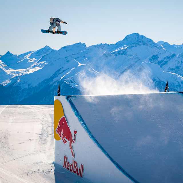 Melissa Peperkamp tritt während der LAAX Open in Laax, Schweiz, am 15. Januar 2022 auf.