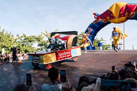 Le bolide de l'équipe des Sardines Bretonnes était l'une des meilleures créations de la dernière édition de la course Red Bull Caisses à Savon.