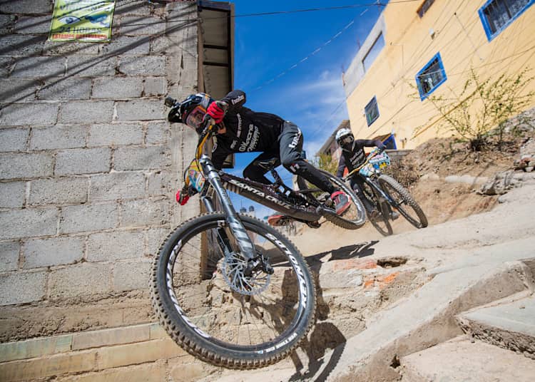 Uci downhill 2019 live sale