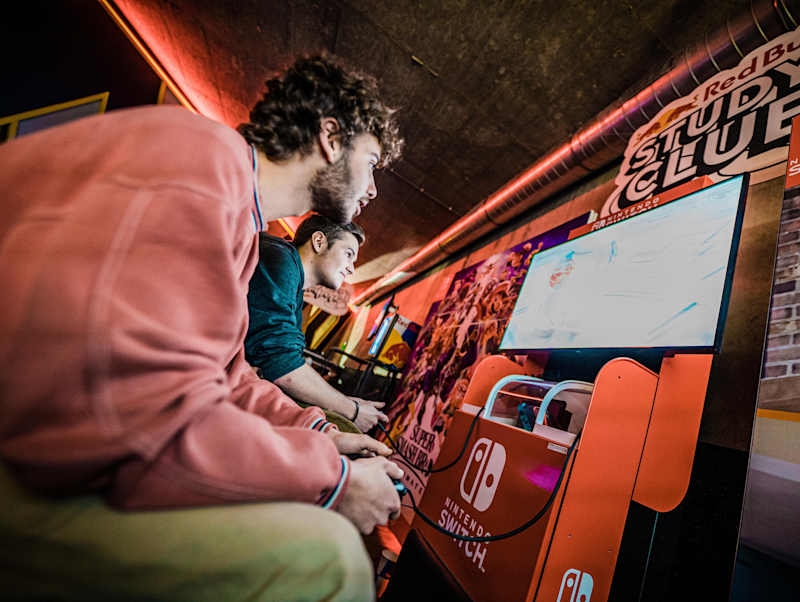 Red Bull Gaming Sphere Tokyo | レッドブルが手がけるゲーミングスペース