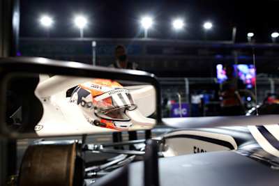 F1マシンのミラーは小さいが非常に重要な役割を持つ