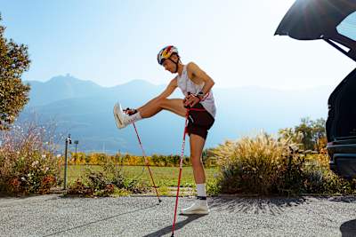 Mountain runner Rémi Bonnet warms up for the Vertical Kilometer in Fully