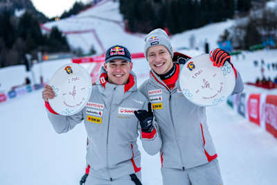 Marco Odermann und Franjo Von Allmen jubeln über Platz 1 und 2