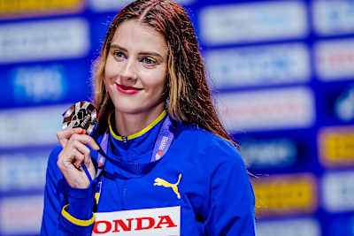 Yaroslava Mahuchikh zdobywa brąz w skoku wzwyż kobiet podczas Mistrzostw Świata w Lekkoatletyce 2025 Tokio, Japonia, 21 września 2025 r.