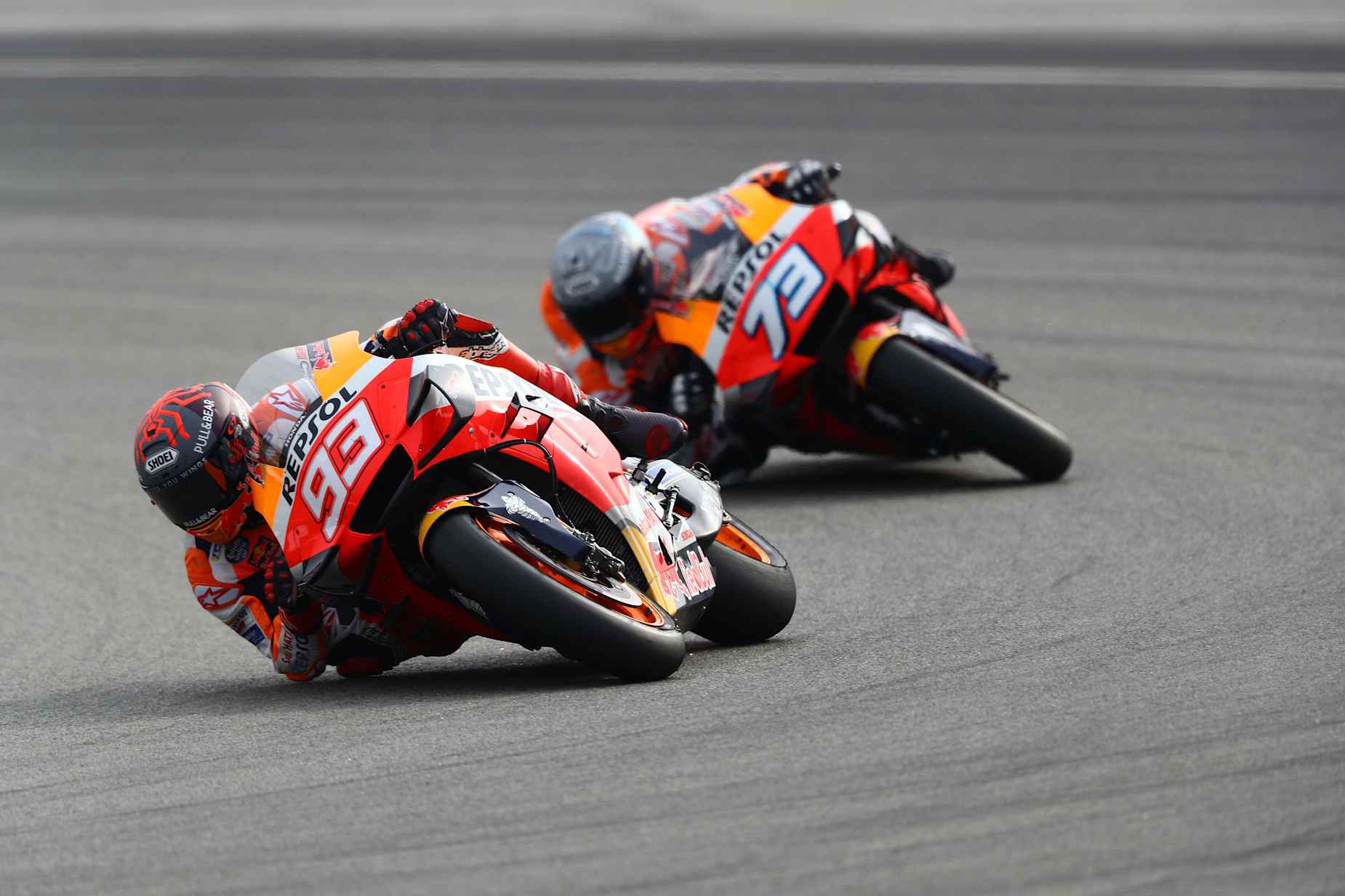 Marc Márquez and Alex Márquez perform during MotoGP™ pre-season testing in Sepang, Malaysia, on February 8, 2020.