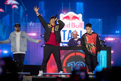 Aczino y Gazir en la Final Internacional 2022