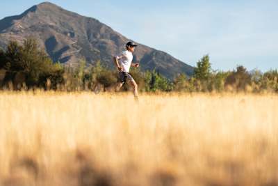 Triathlet Braden Currie beim Lauftraining in Wanaka, Neuseeland 2022.