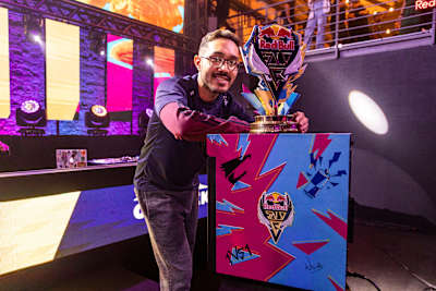 Tadalol é bicampeão do Red Bull Solo Q