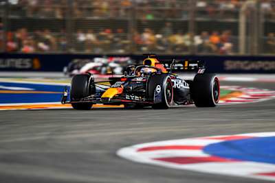 Max Verstappen von Oracle Red Bull Racing beim Großen Preis von Singapur am 17. September 2023.