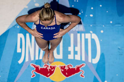 Molly Carlson repping Canada on the 21m board