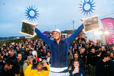 Lucas Chianca of Brazil wins the Best Male Performance at the TUDOR Nazaré Big Wave Challenge on January 22, 2024, in Nazaré, Portugal. 