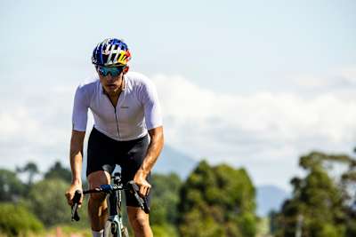 Hayden Wilde trains at his hometown in Whakatane, NZ on December 19, 2023.