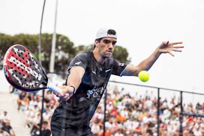Juan Lebrón in Action beim Padel-Event in Rom, 2024.