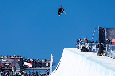 Lee Chaeun performs at the Laax Open in Laax, Switzerland on January 17, 2025.
