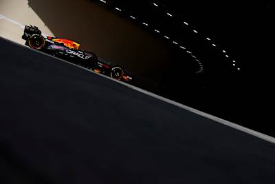 Isack Hadjar of France driving the (6) Oracle Red Bull Racing RB21 on track during F1 Testing at Yas Marina Circuit on December 09, 2025 in Abu Dhabi, United Arab Emirates. 