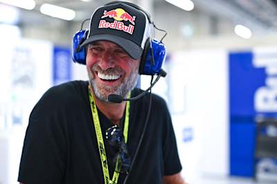 Jürgen Klopp sorrindo no Grande Prêmio da Áustria de Fórmula 1 em Spielberg