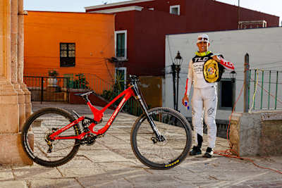 Juanfer Velez poses for a portrait after his win at the Red Bull Cerro Abajo Guanajuato in Guanajuato, Mexico on March 29, 2025.
