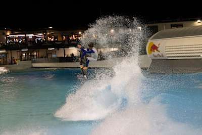 Leo Fioravanti surfs at Red Bull Pool Clash
