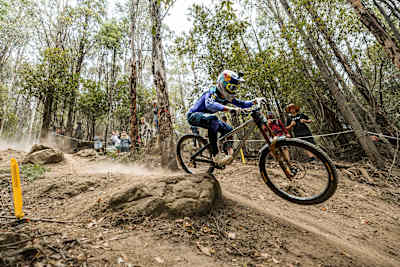 Asa Vermette hits the dirt at Red Bull Hardline in Maydena Bike Park in 2025.