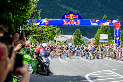 Red Bull Goni Pony start