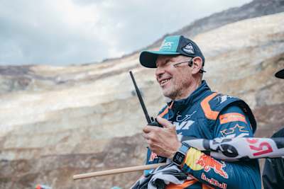 Karl Katoch communicates with riders at Red Bull Erzbergrodeo 2025, Eisenerz, Austria. 
