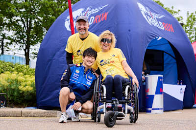 Yuki Tsunoda podczas w Wings for Life World Run