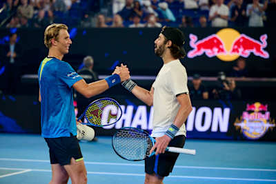 Jordan Thompson and Nicolai Budkov Kjær share a handshake during Red Bull BassLine 2026 in Melbourne. 