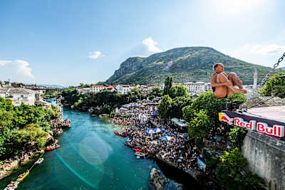 Rhiannan Iffland dives from the 21.5 metre platform on Stari Most (Old Bridge) during the final competition day of the Red Bull Cliff Diving World Series in Mostar, September 6, 2025.
