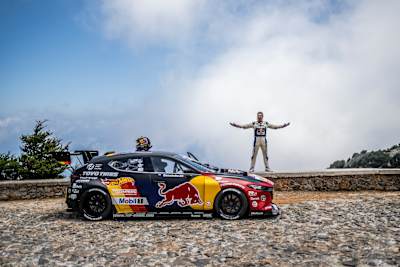 Mad Mike i jego mazda "Bullet"