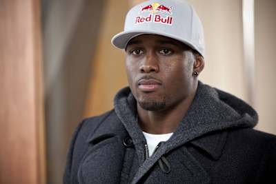 Portrait de Reggie Bush, joueur de football et athlète Red Bull capturé le 17 février 2012.
