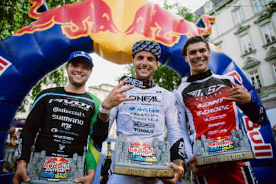 Le podium de Stuttgart : Alex Marin, Roger Vieira et Tuhoto-Ariki Pene.