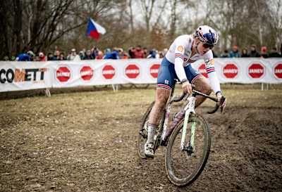 Zoe Backstedt of Great Britain conquers the muddy course at the 2024 UCI CX World Championships in Tabor, Czech Republic, to take the U23 women's crown on February 4, 2024.