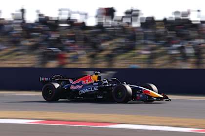 Max Verstappen tokom kvalifikacija u Kini
