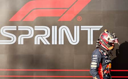 El ganador de la Sprint, Max Verstappen, en el parque cerrado durante el Sprint previo al Gran Premio de F1 de Estados Unidos en el Circuito de las Américas el 21 de octubre de 2023 en Austin, Texas. 