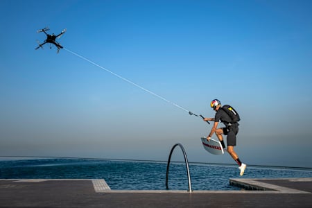 Brian Grubb din Statele Unite, văzut în timpul proiectului WakeBASE la Adress Beach Resort din Dubai, Emiratele Arabe Unite, la 29 noiembrie 2023.