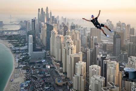 Brian Grubb din Statele Unite, văzut în timpul proiectului WakeBASE la Adress Beach Resort din Dubai, Emiratele Arabe Unite, la 29 noiembrie 2023.