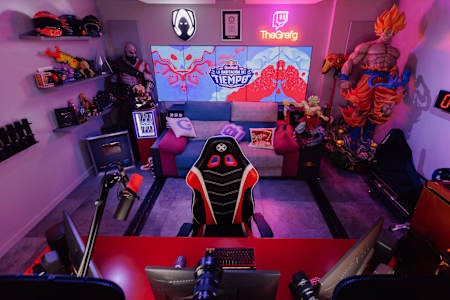 El nuevo set de TheGrefg "La habitación del tiempo" en Andorra, el 29 de marzo de 2022