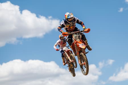 Jeffrey Herlings passes Mattia Guadagnini for his 102nd MXGP win.