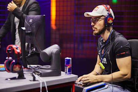 Adel 'Big Bird' Anouche at Red Bull Kumite