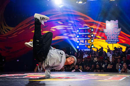 B-Girl Toquinha