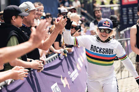 Vali Höll "daheim" in Leogang: Erfolgsdruck vs. "Heldinnenstatus"