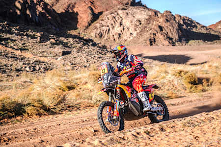 Kevin Benavides (ARG) of Red Bull KTMFactory Team races during stage 8 of Rally Dakar 2024 from Hail to Al Ula, Saudi Arabia on January 16, 2024.